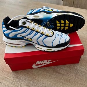Brand New in Box! Nike Air Max Plus - men’s size 12 blue yellow black white